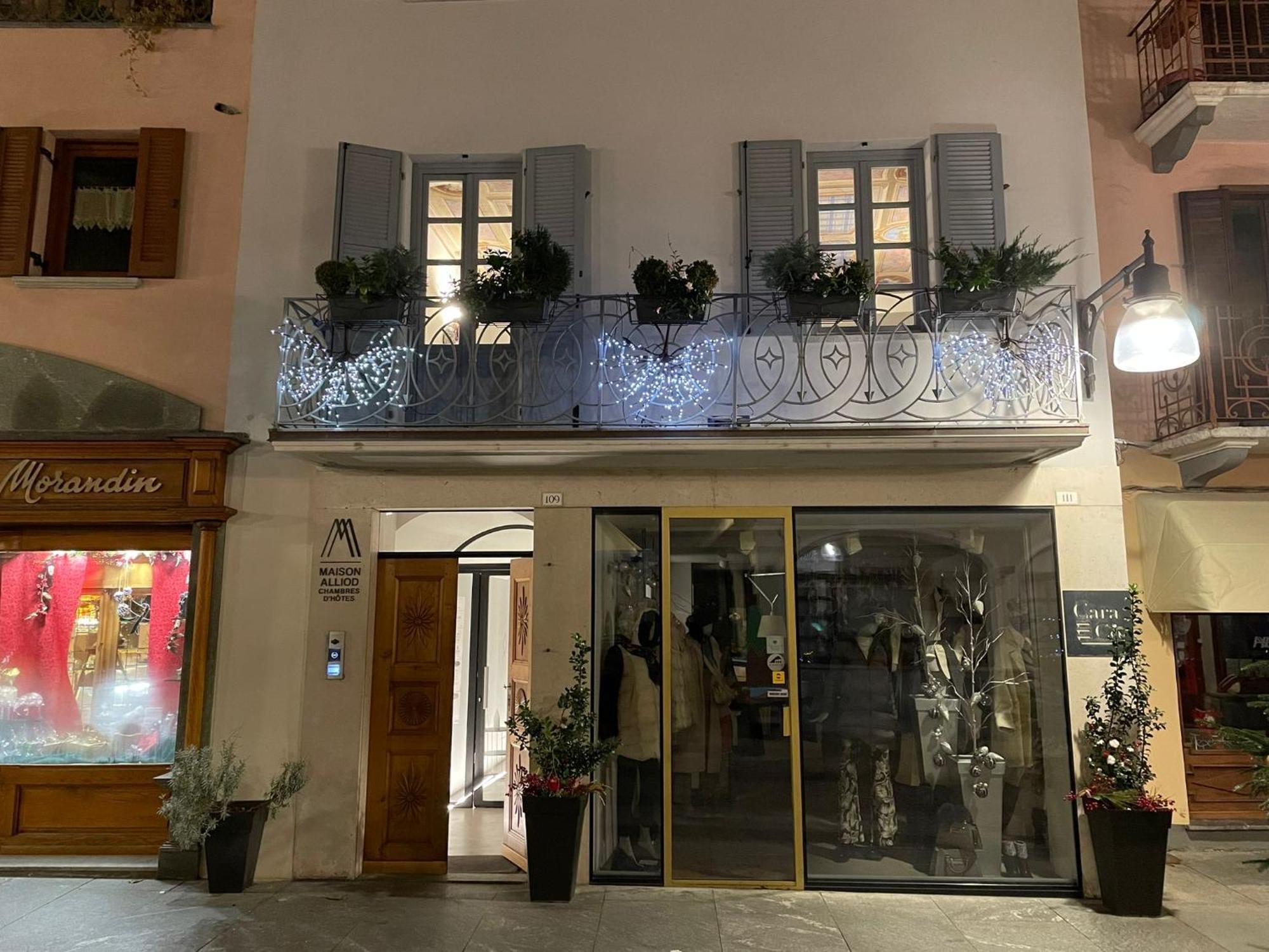 Maison Alliod Saint-Vincent Exteriör bild